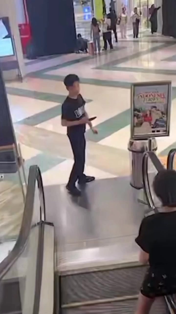 @𝐒𝐓𝐑🦩