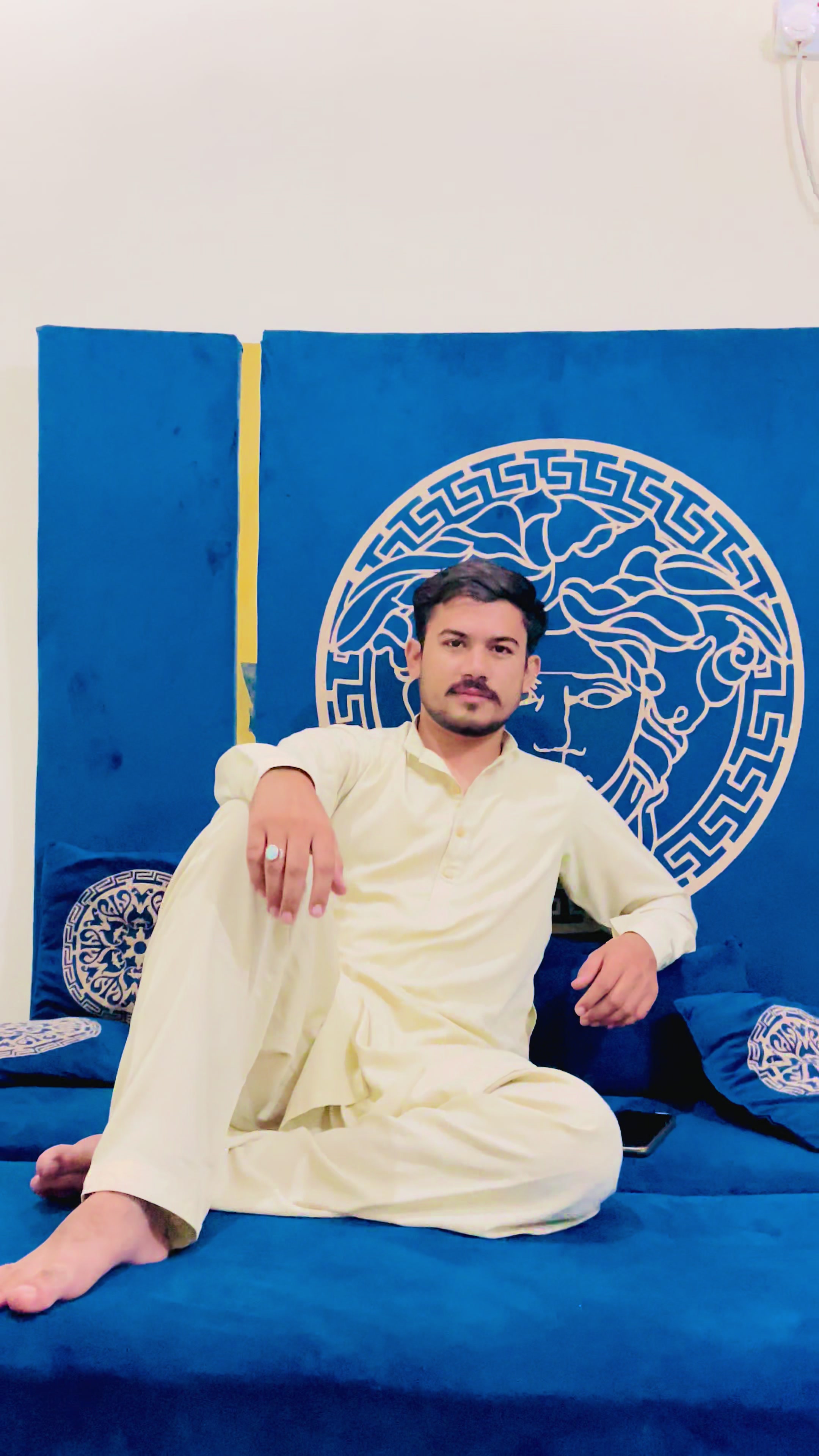 @Chaudhary Zeeshan786