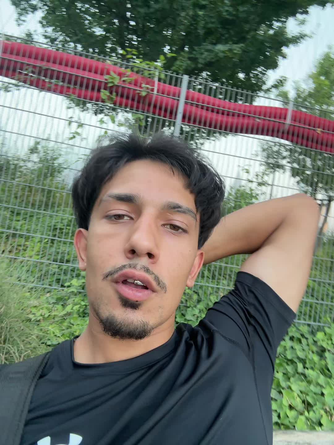 @E N V Y