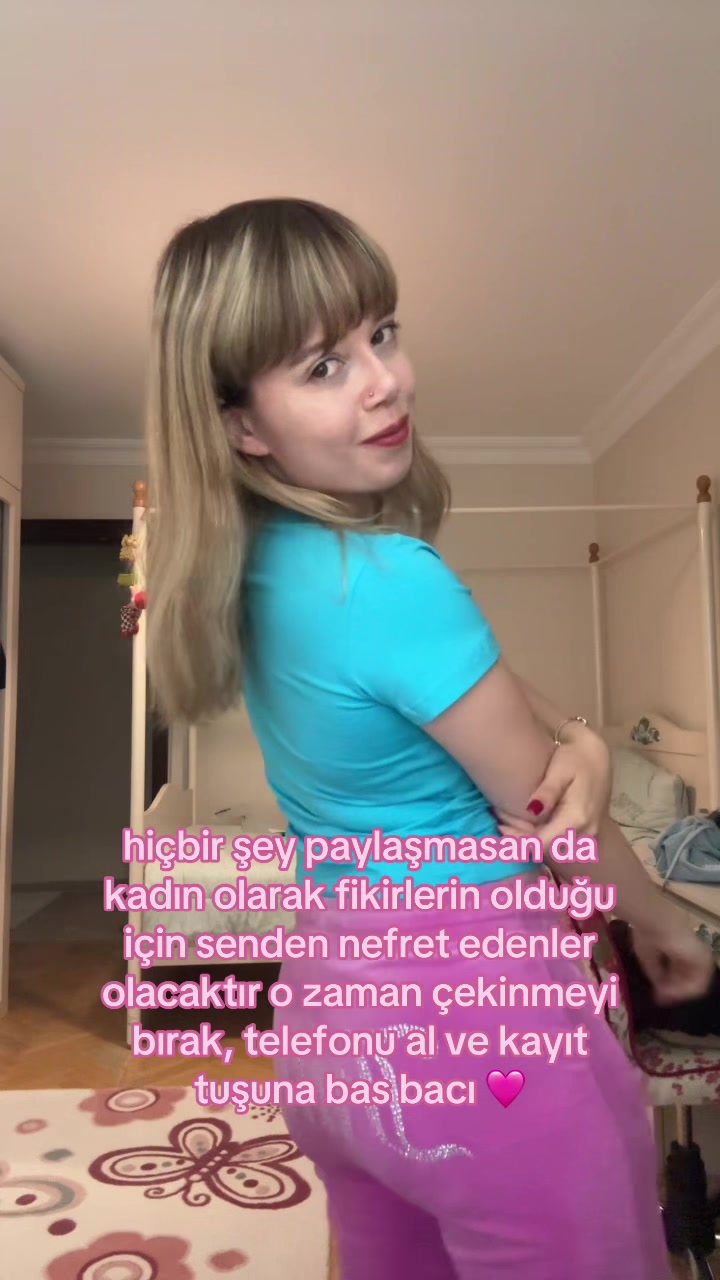 @lostinreveriess