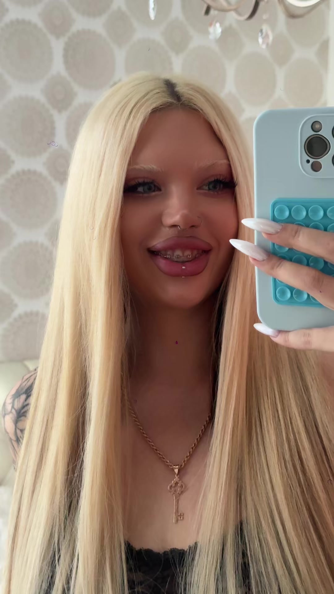 @kr1stinw