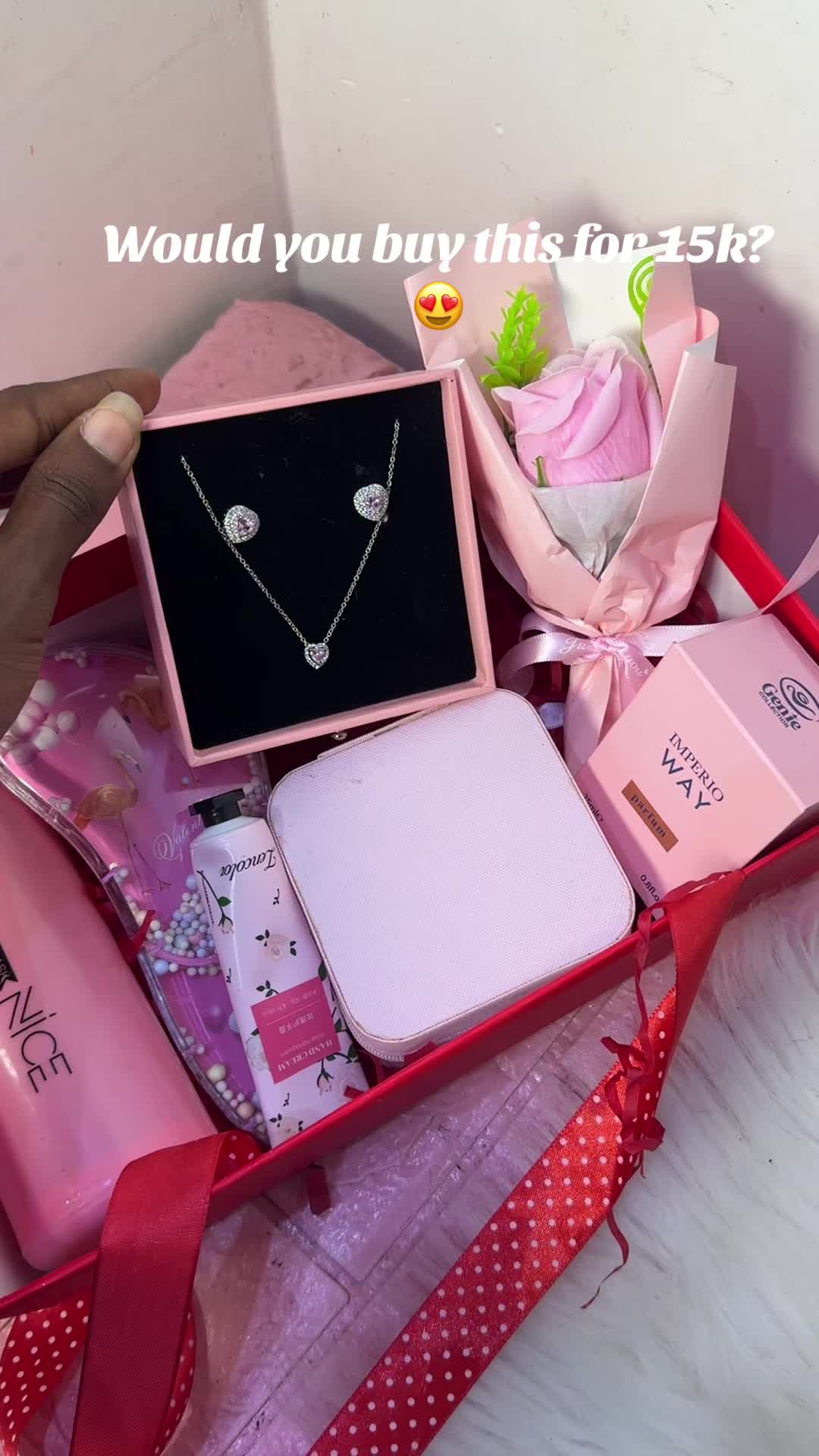 @Girlfriends day gift Abk/warri