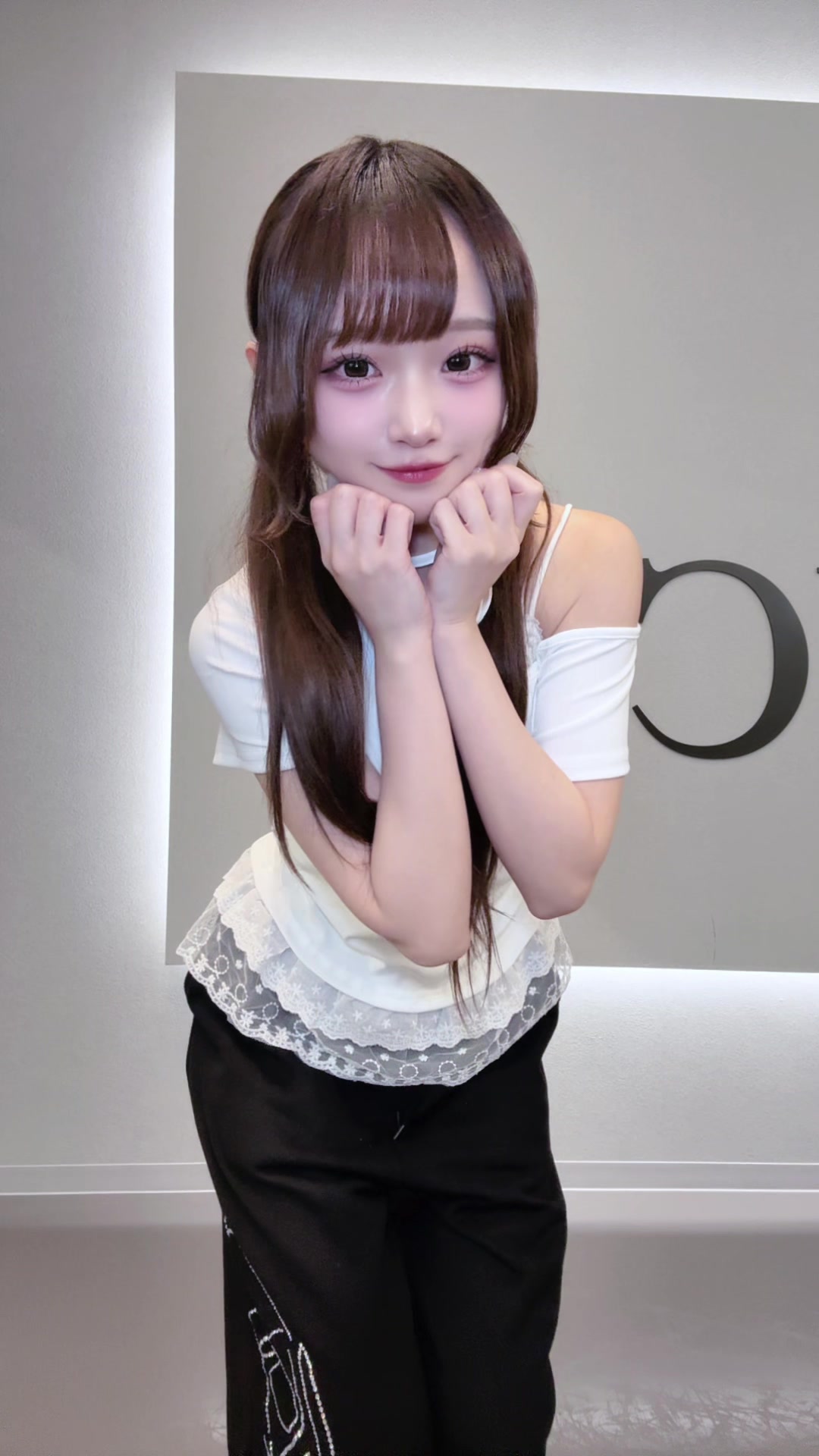 @にしのありさ