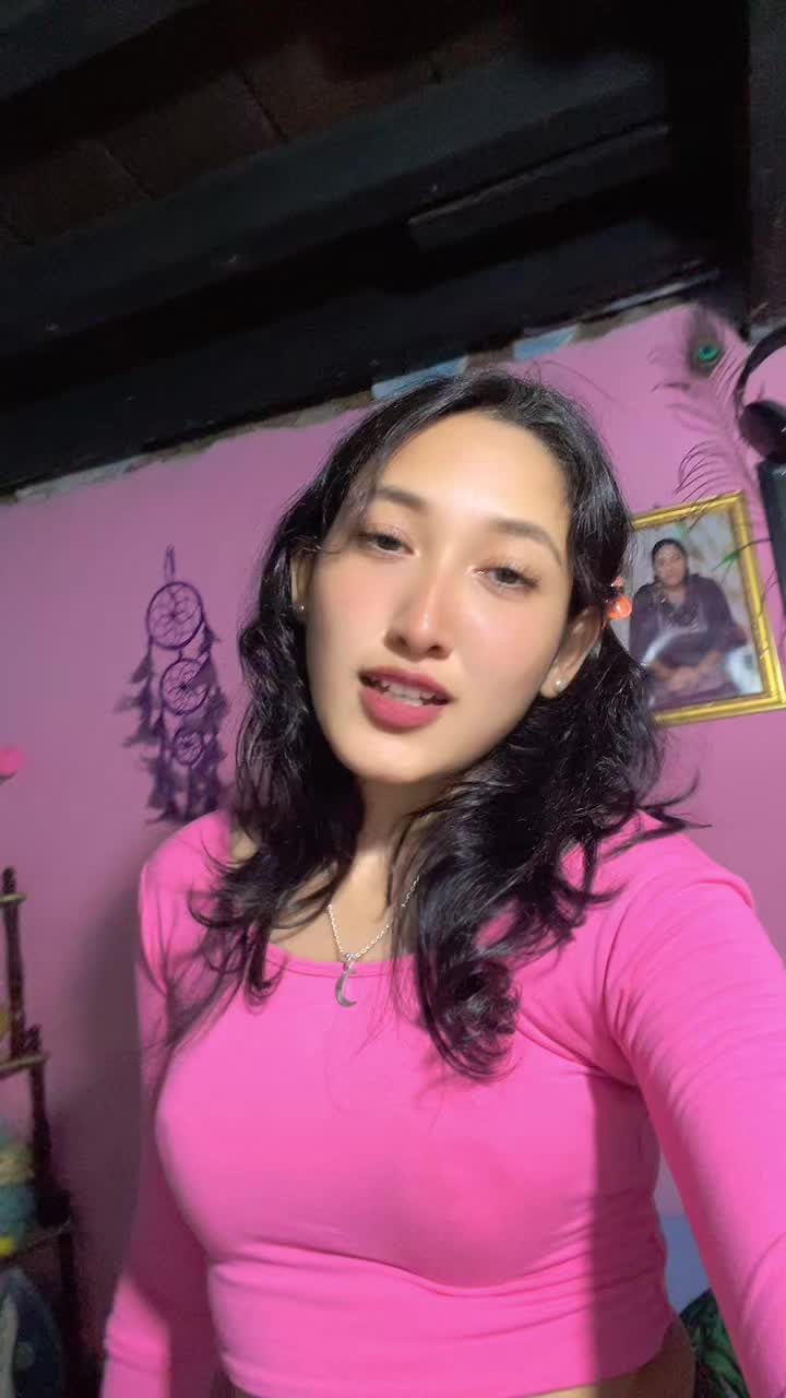 @🐼