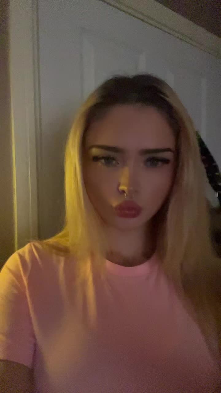 @️m 🐆🧁