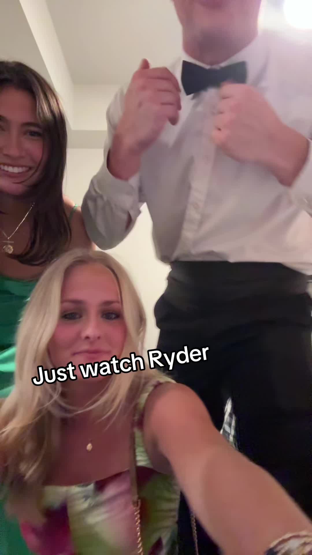 @elle