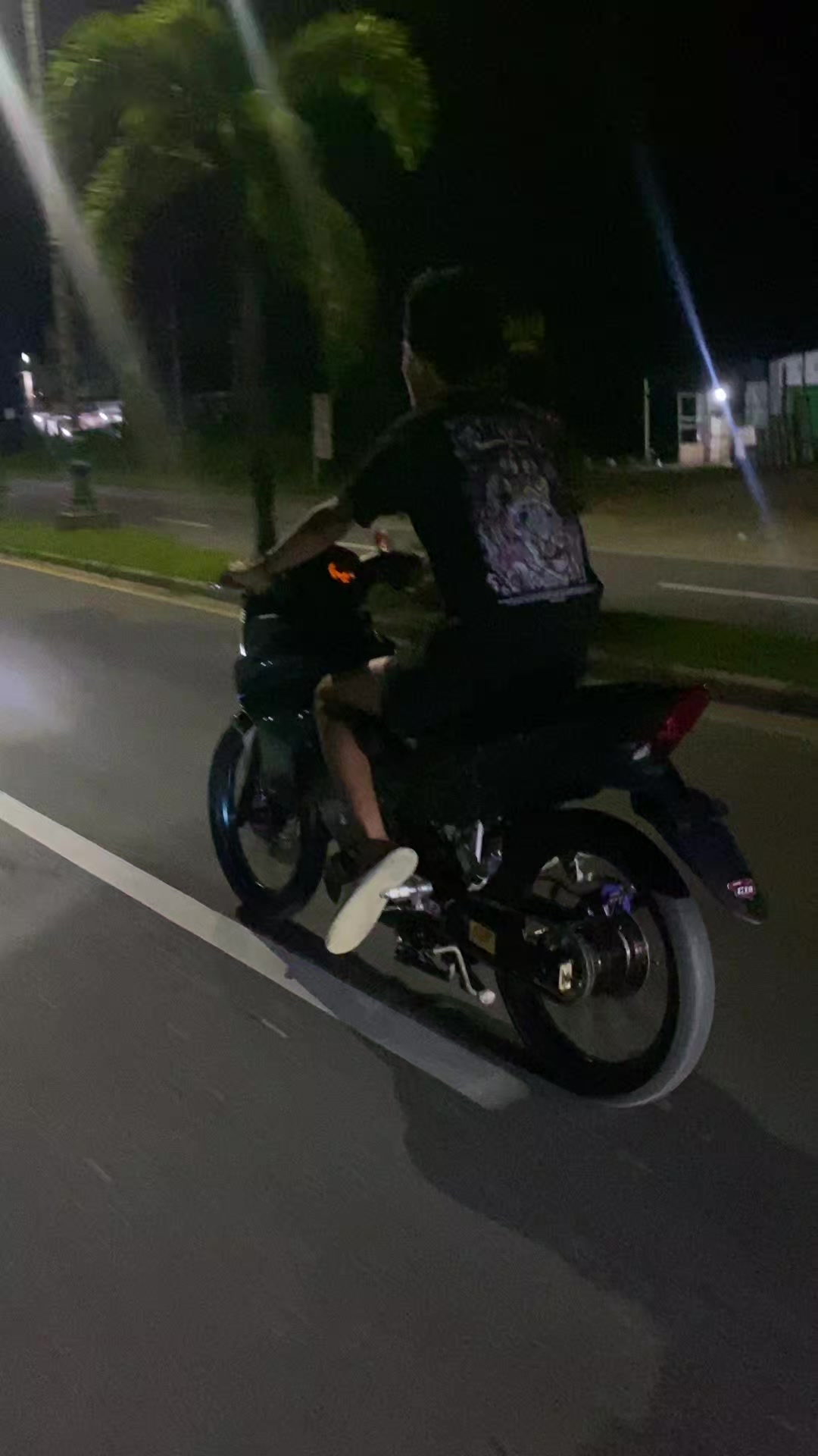 @SuperGreen_