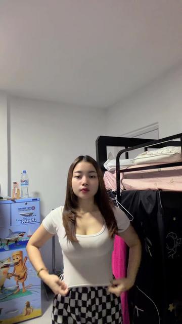 @Putri Zahara