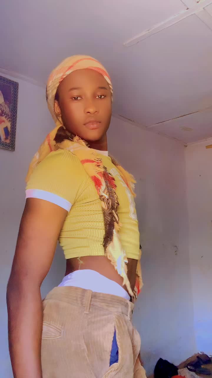 @JUST ME 🫠🇬🇭