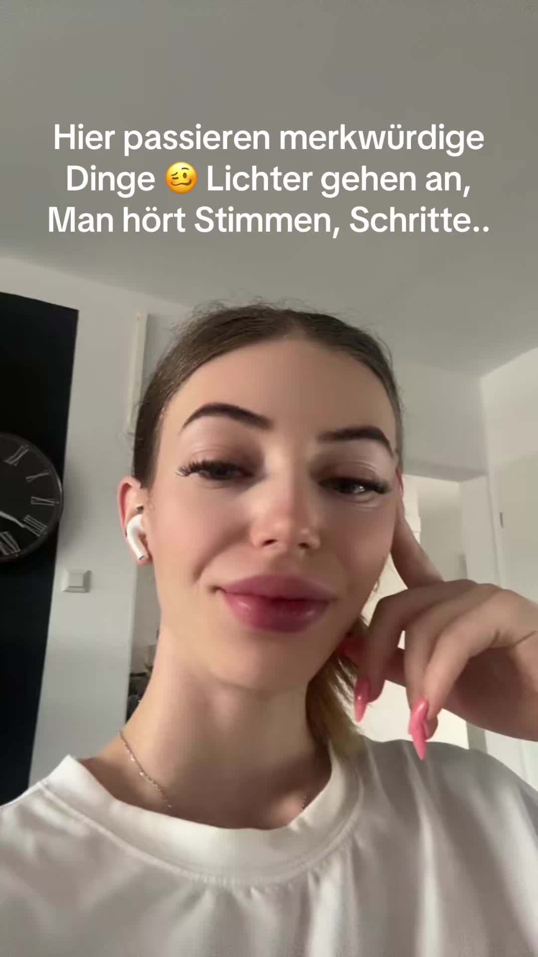 @Pialein_