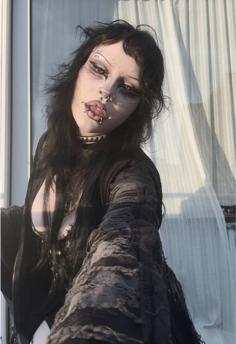 @palesw0rdsgirlx