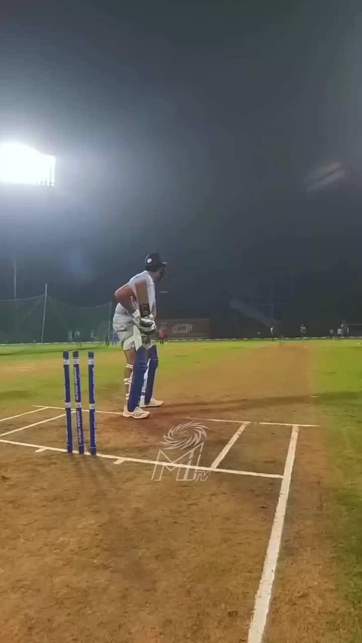 @ⓇⓄⒽⒾⓉ sharma🏏😊