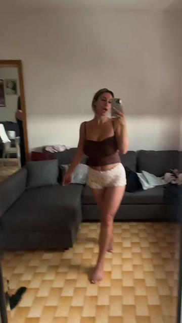 @ANNA ELIA