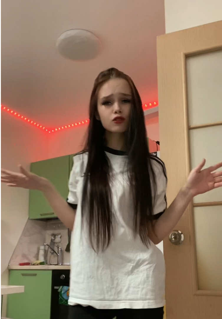 @ника милова