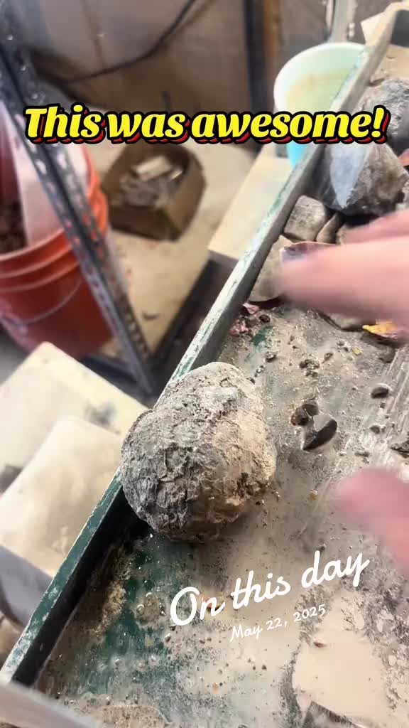 @✝️slytlyflawed lapidary✝️