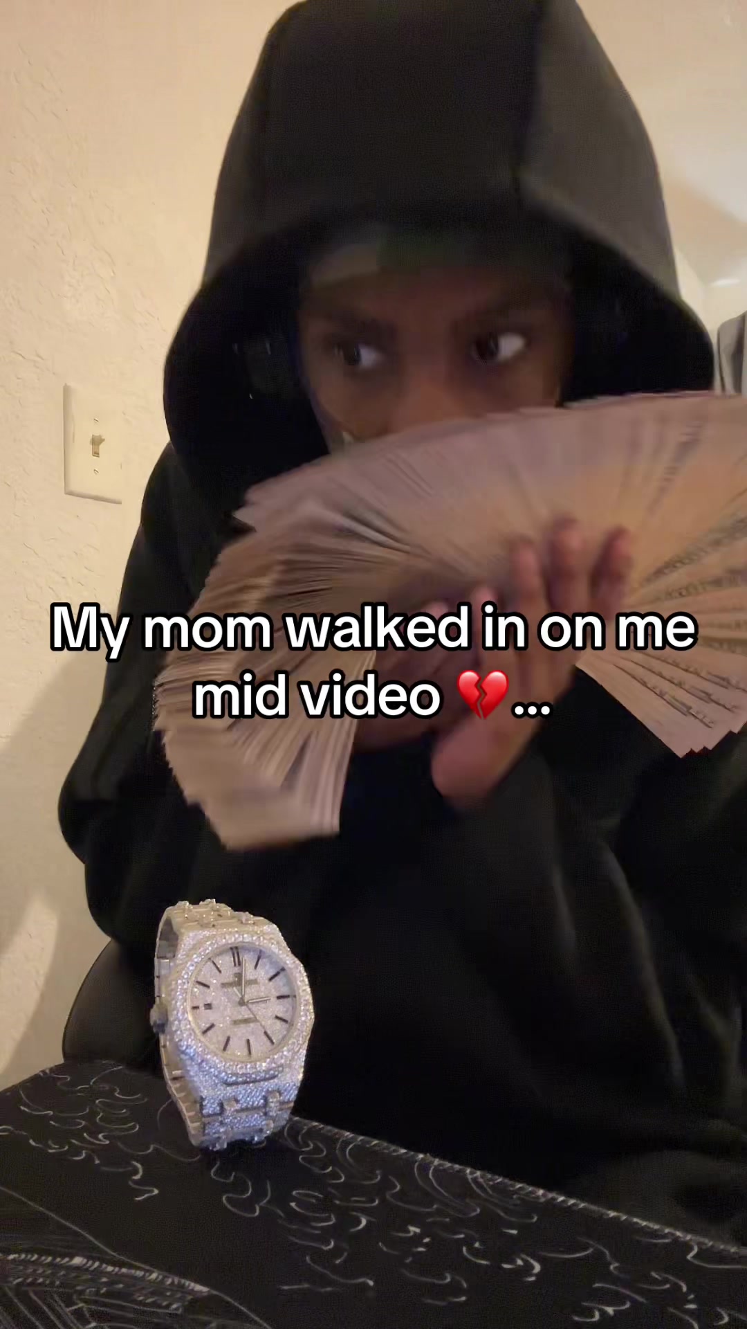 @Gwoup