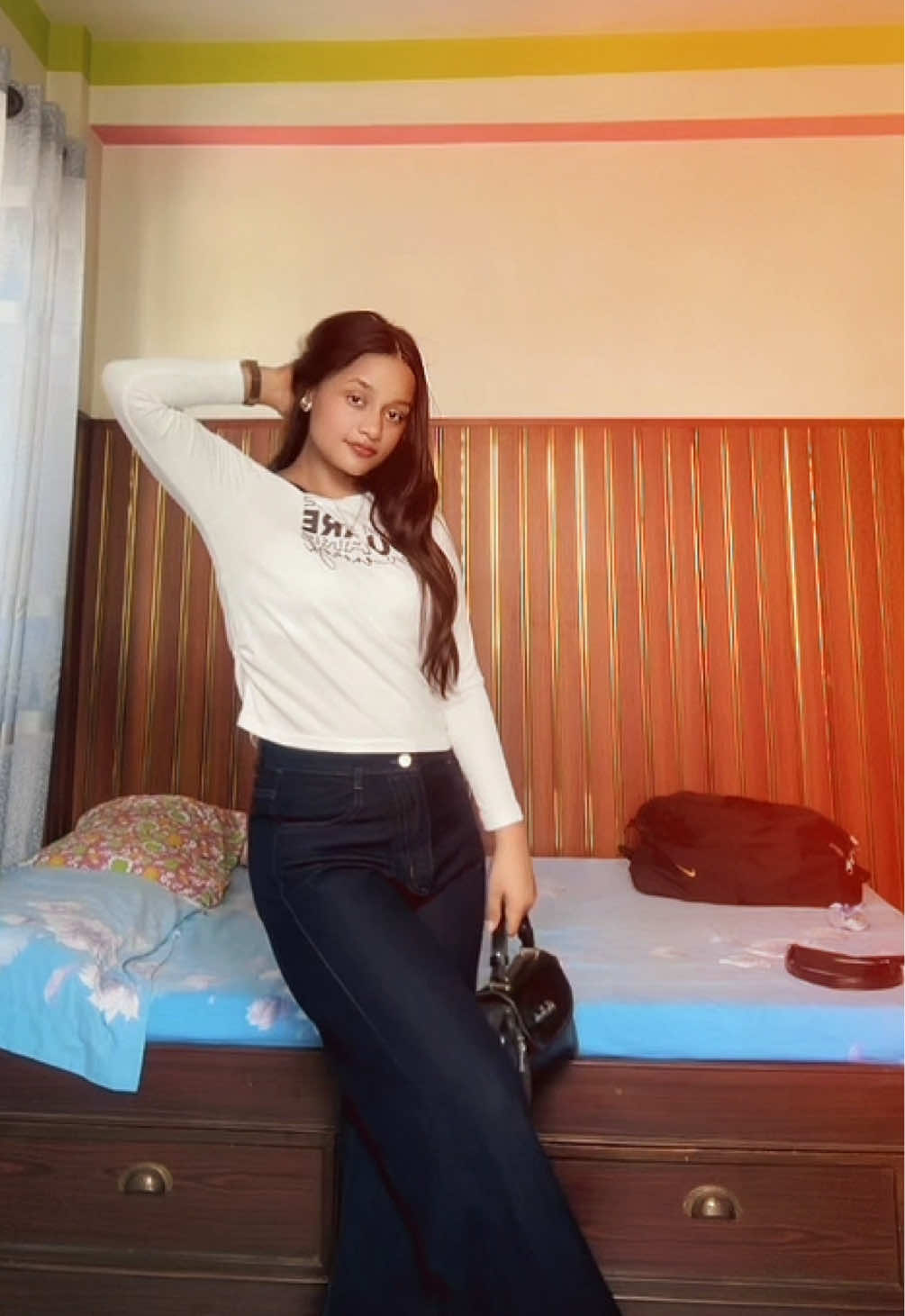 @Miss Bhattarai🧿🧿