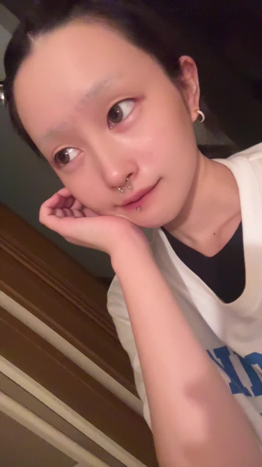 @ア ヤ ノ