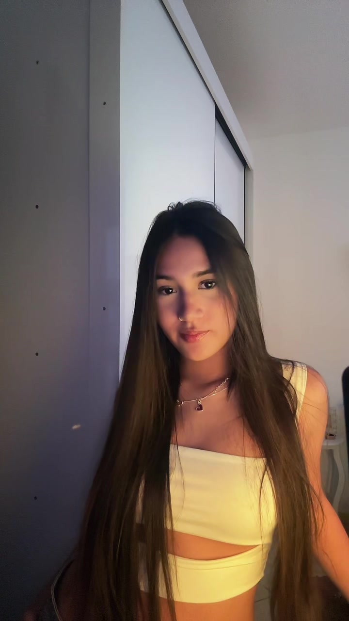 @Júlia secreta🕵️♂️