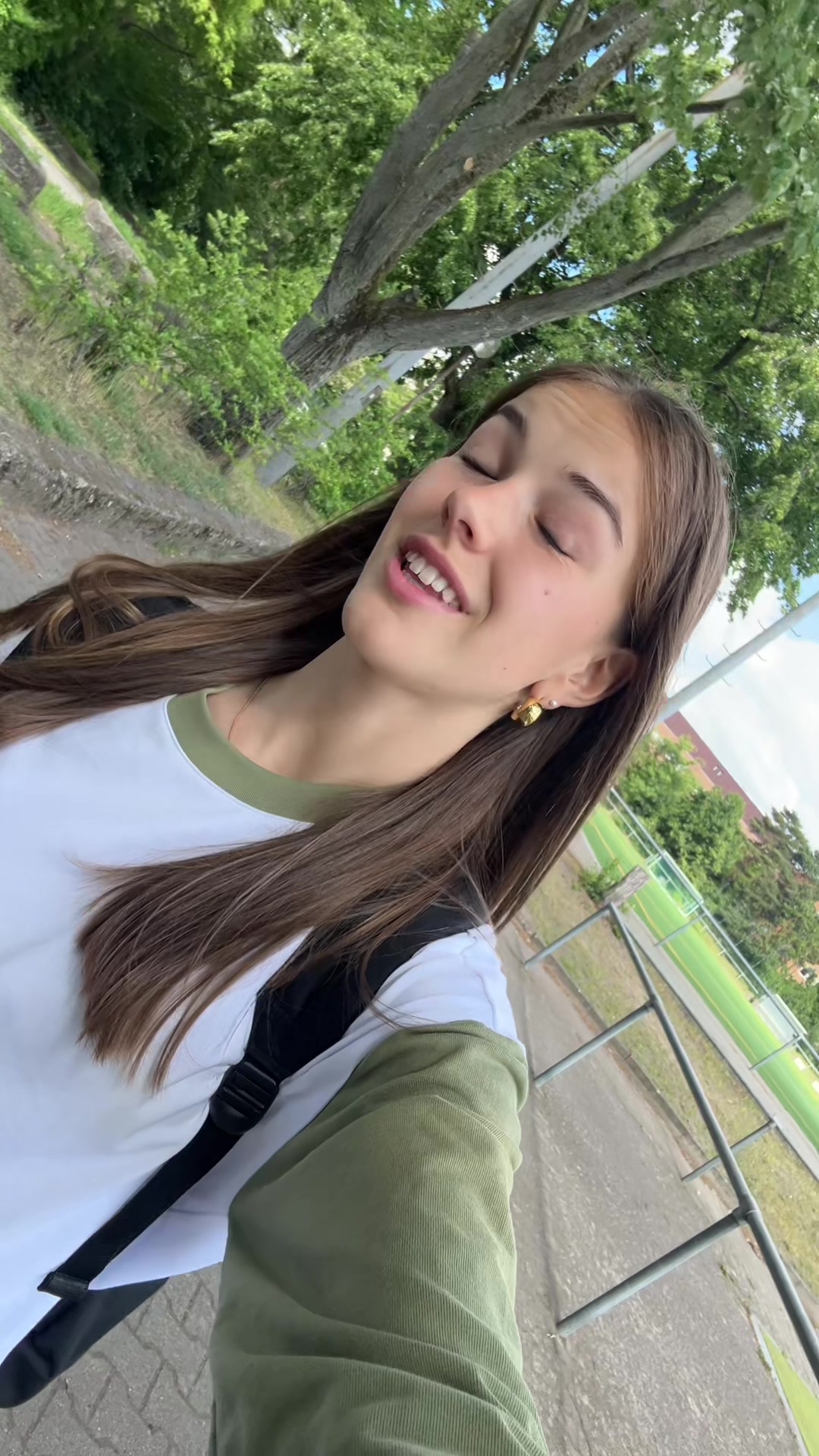 @adelesfashiondiary