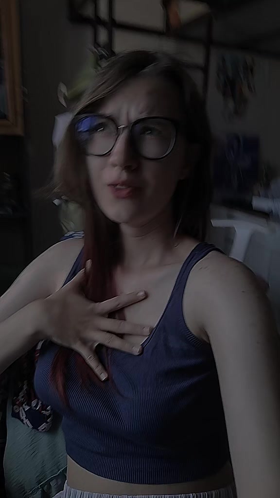 @ЕжеВика Ви@