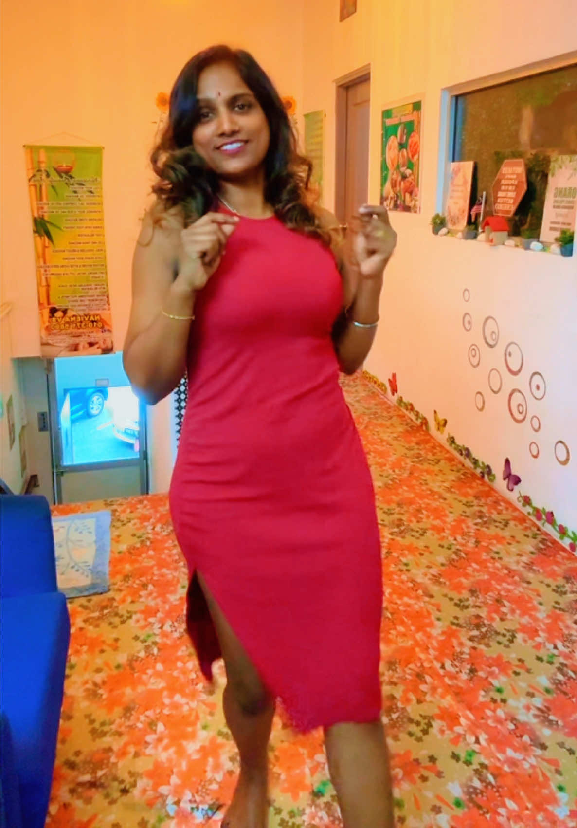 @Navieena Beauty Spa