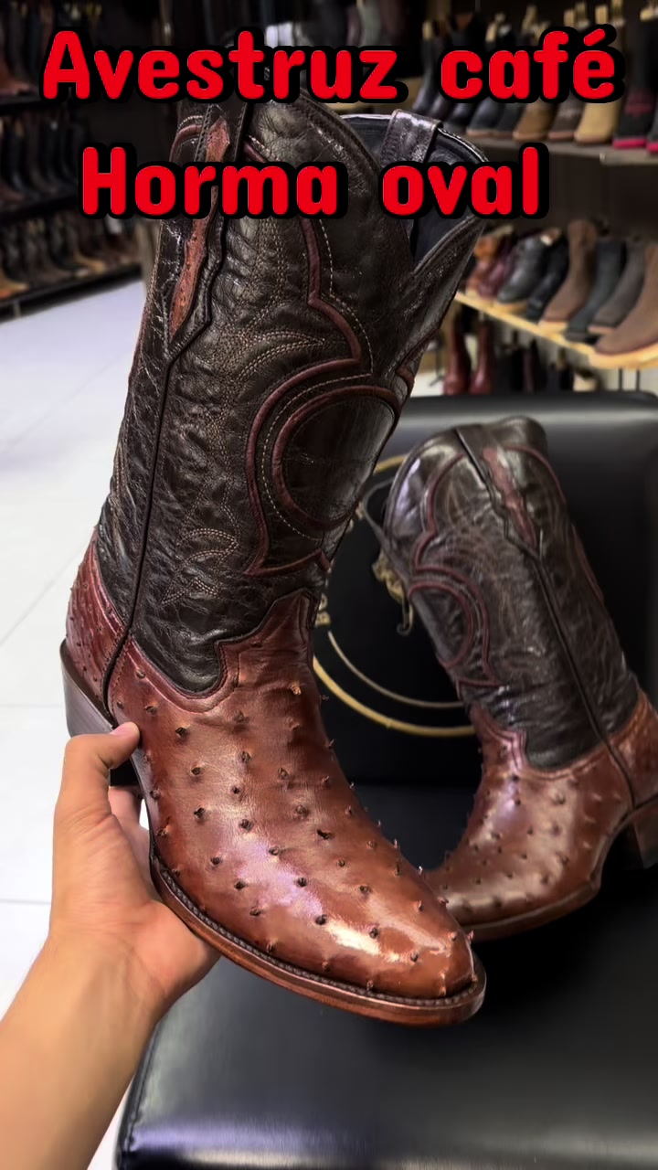 @BOTAS ORIGINALES DE LEON 🦁🫡