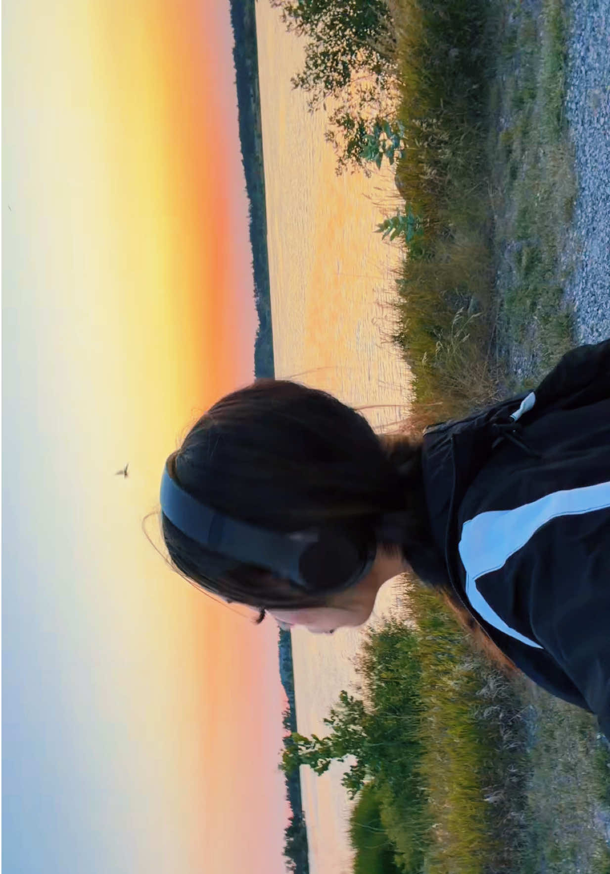 @Flo<3