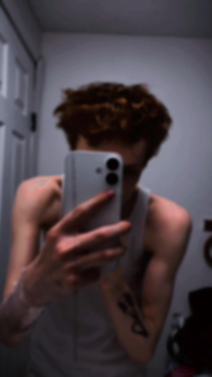 @2ooX