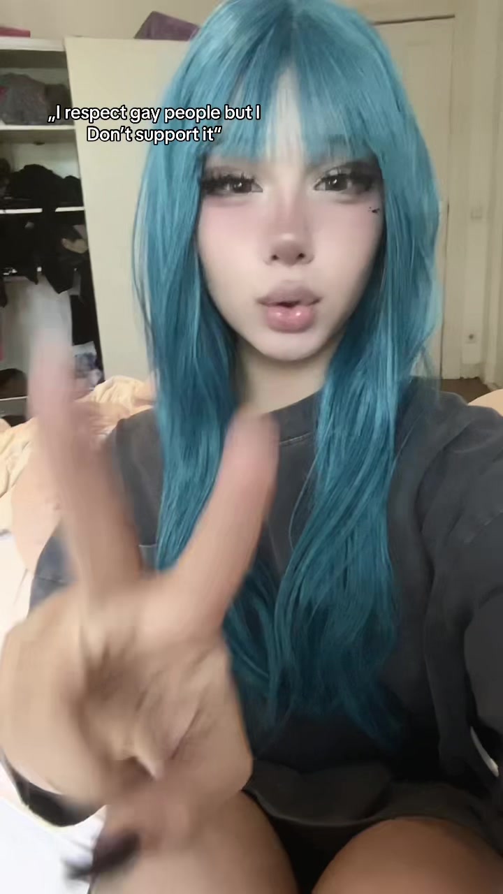 @strawberry
