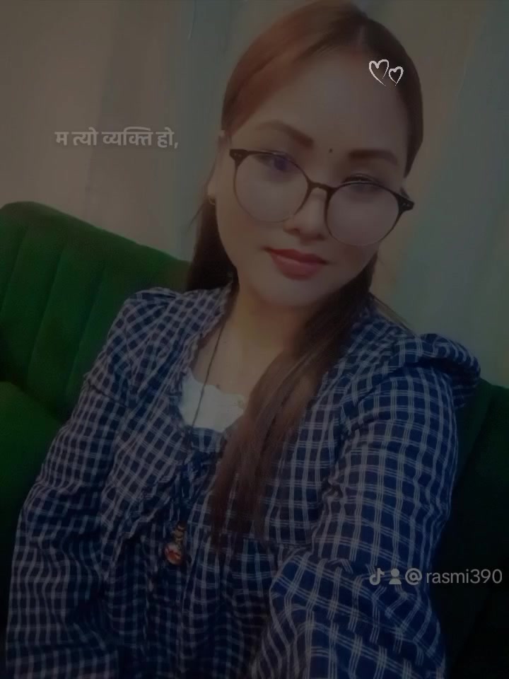@laxmi..saru magar❣️☺️💐