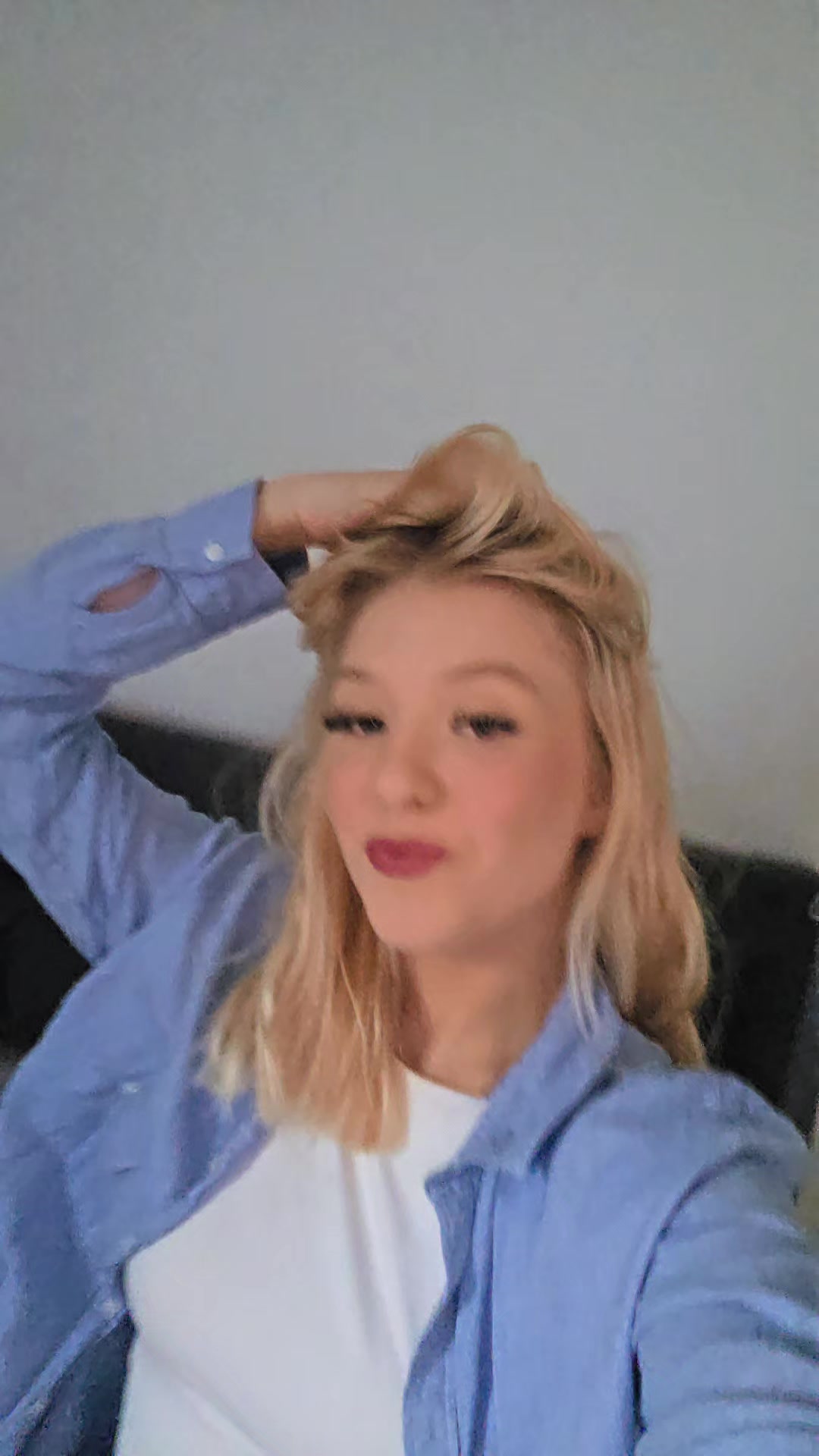 @angelina171205