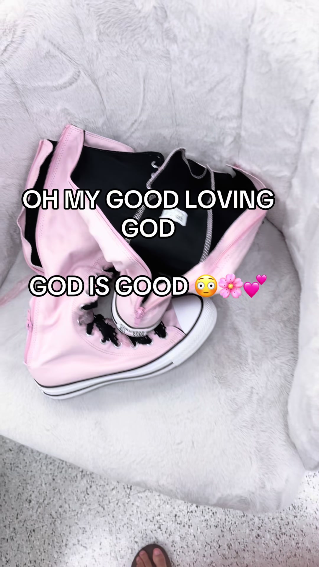 @𝐴𝑙𝑎𝑛𝑎🐾🧁