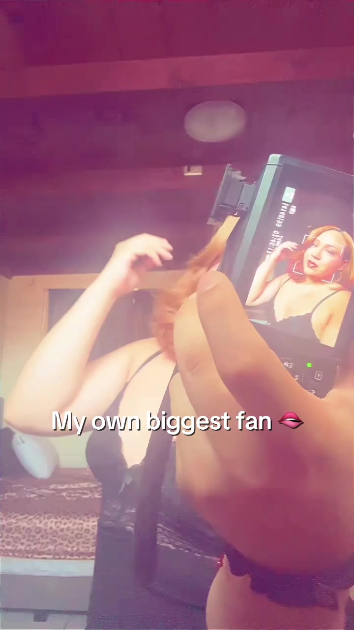 @certifiedlovergirl
