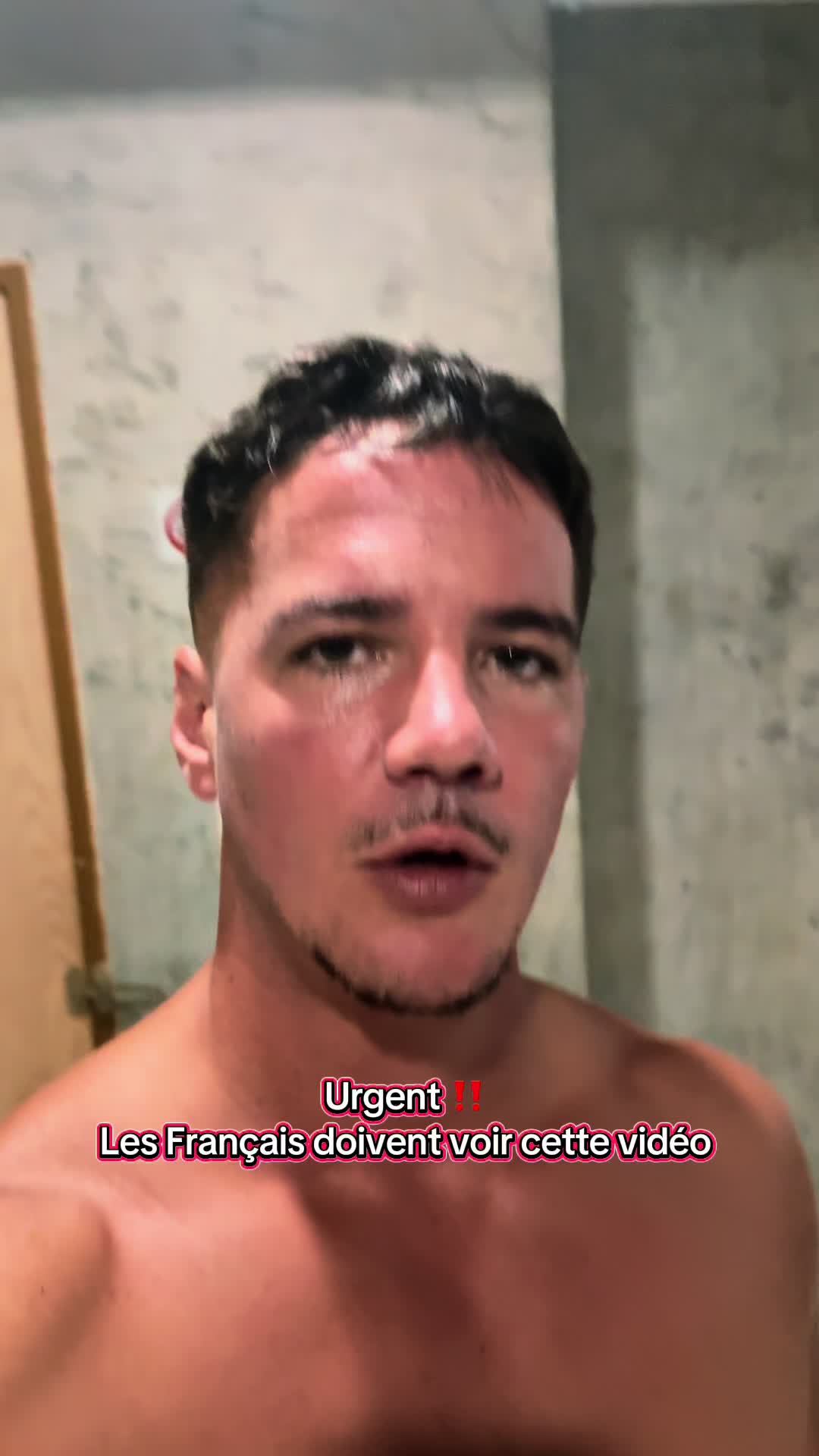 @D1ST1