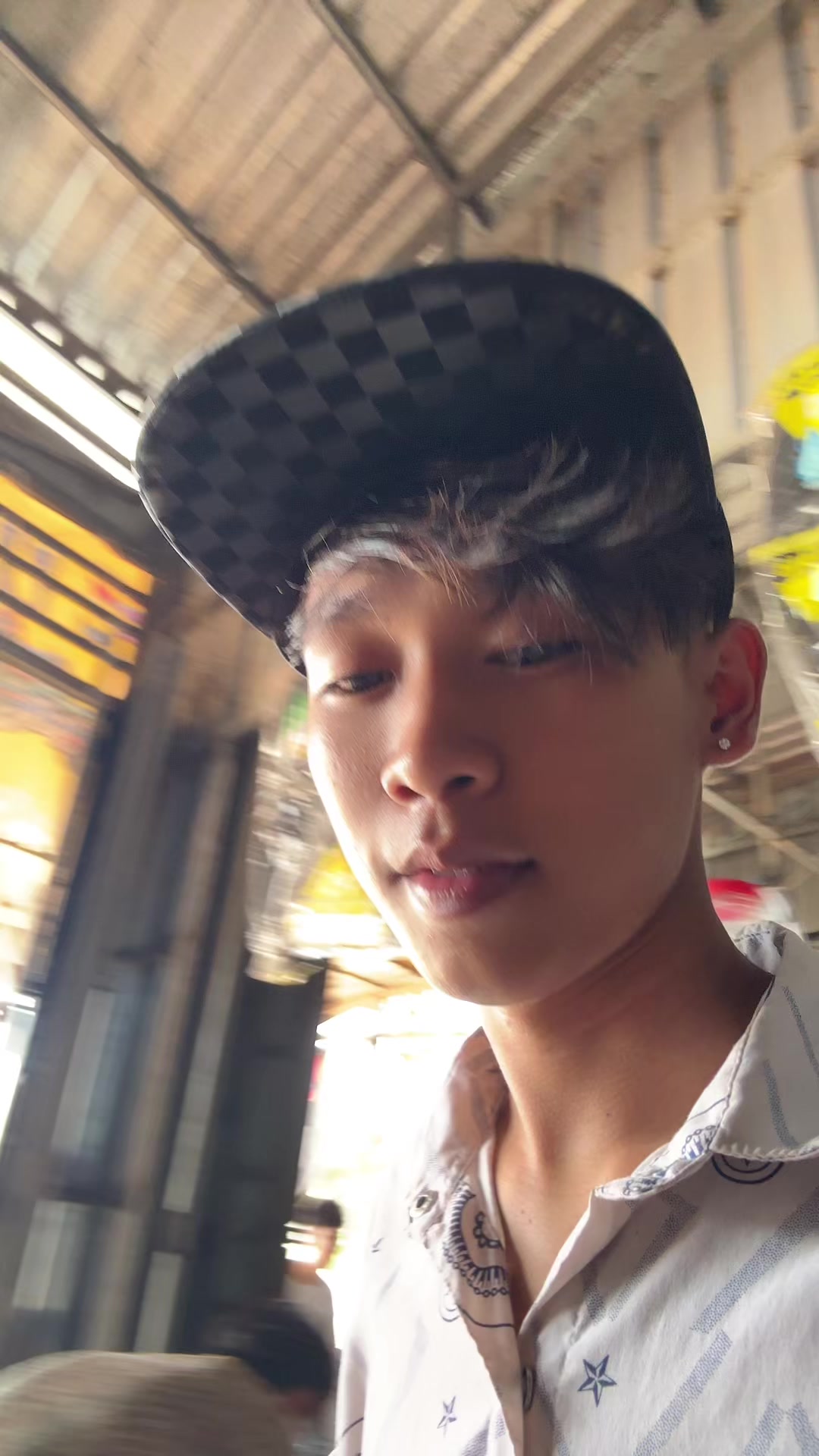 @BOY REACH🇰🇭📥🚀