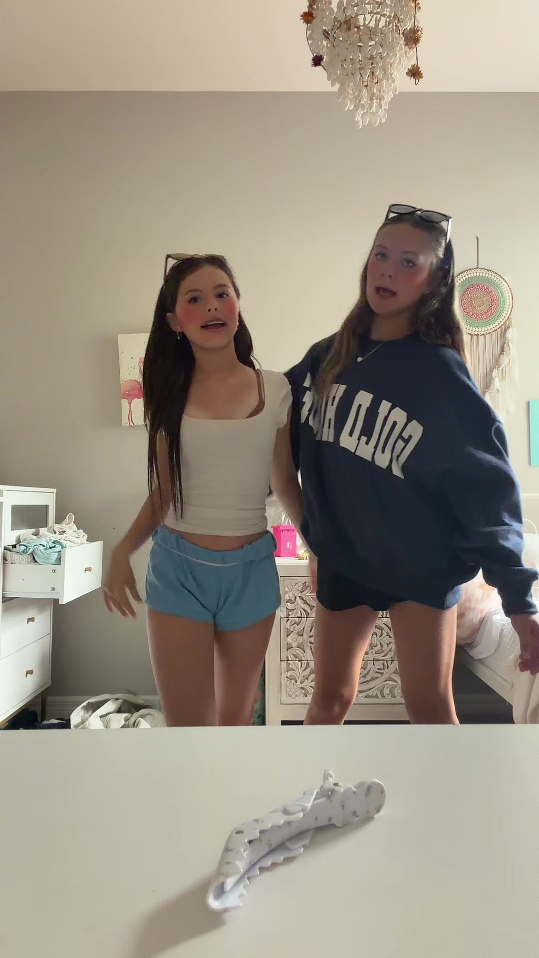 @LaFamilia