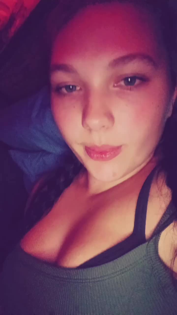 @isabella