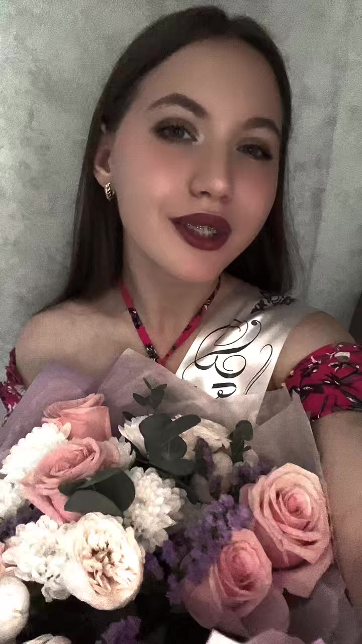 @❤ᶜᴿᴬᶻᵞPolinaツ❤