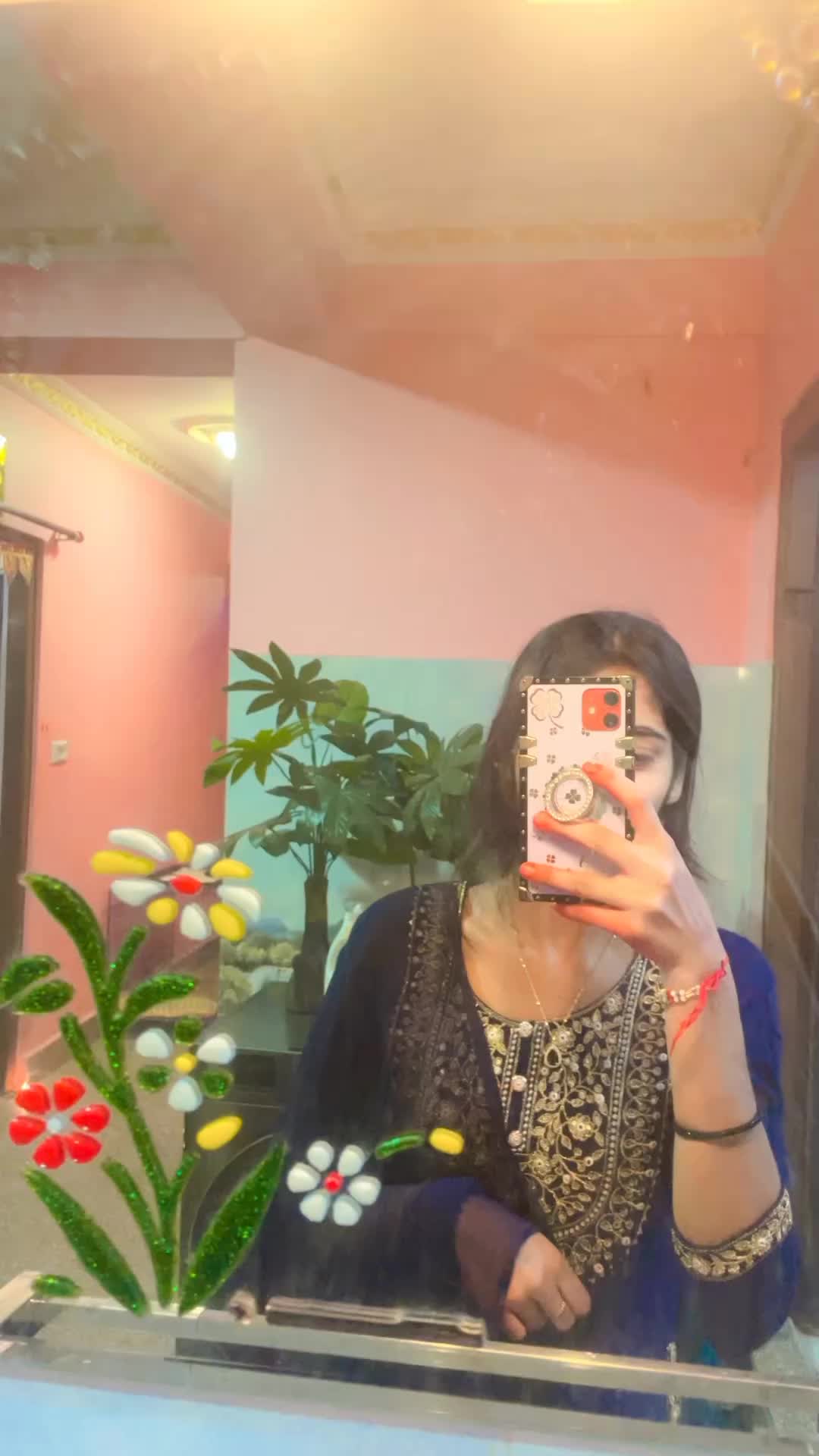 @Radhika✨