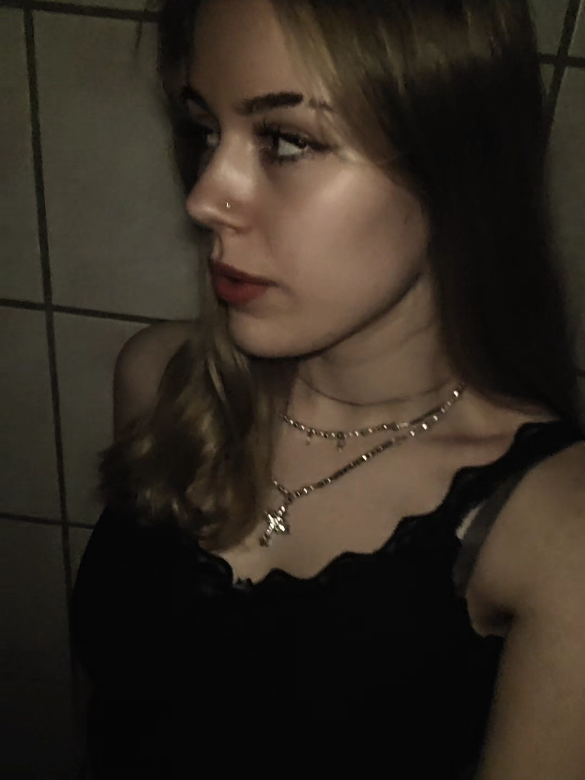 @♫︎✞︎ 𝕬𝖒𝖗𝖊𝖎 ✞︎♫︎