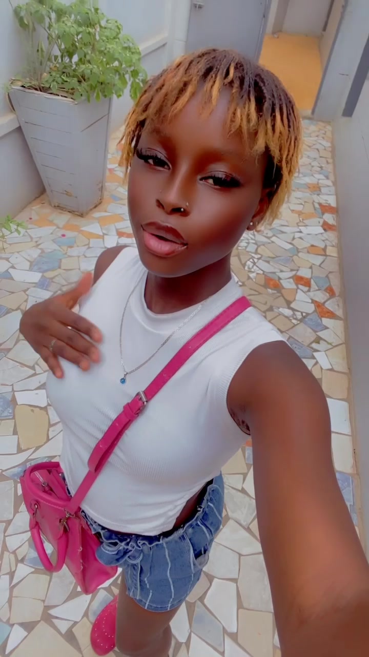 @Thioro bby ๐๐๐