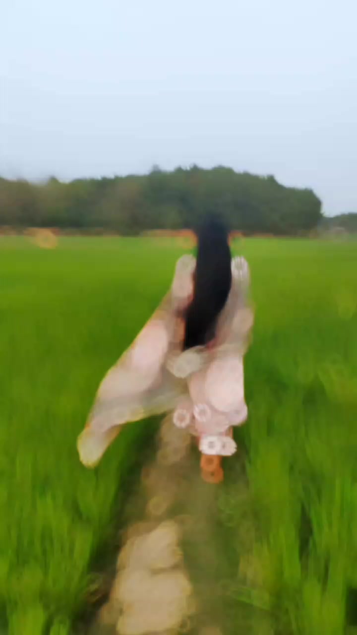 @🦋_S a d i y a_🦋