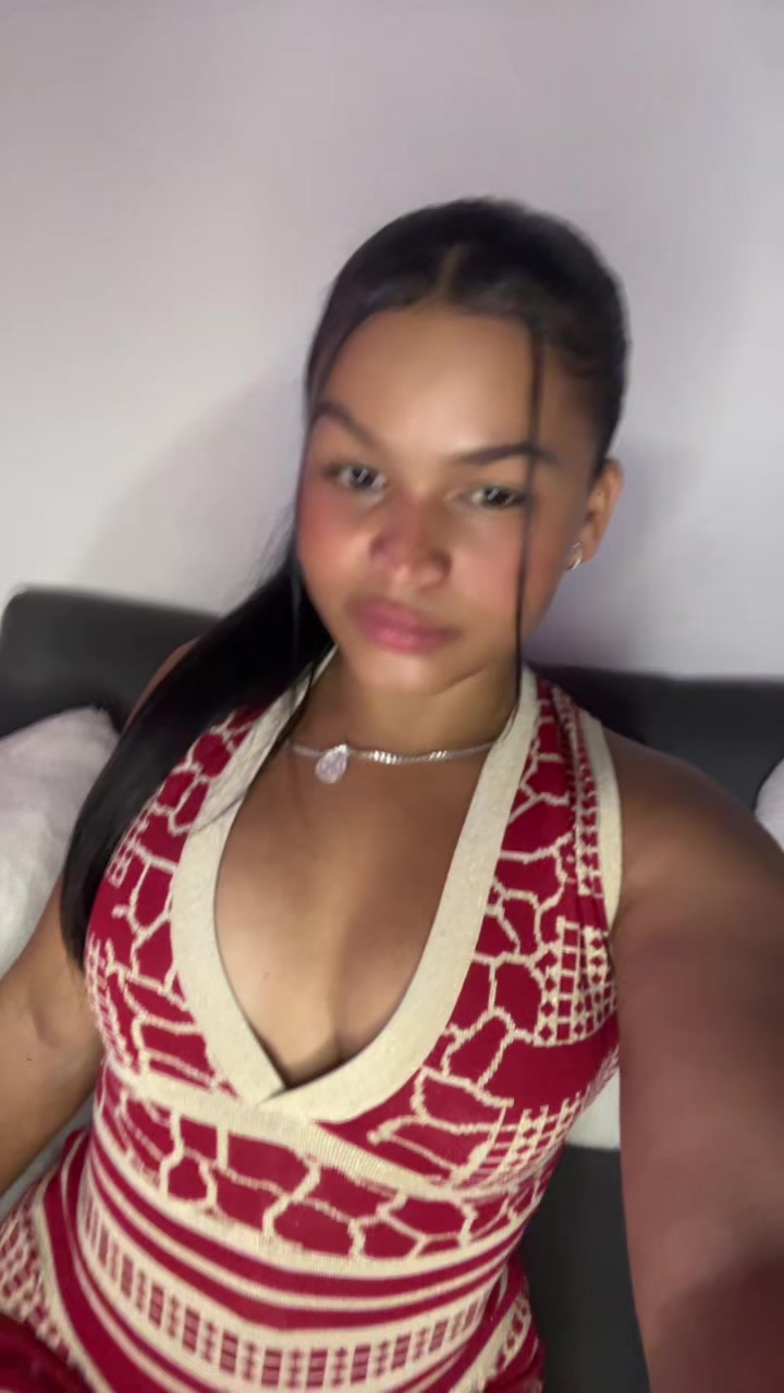 @Lapeque&ntilde;a🦋