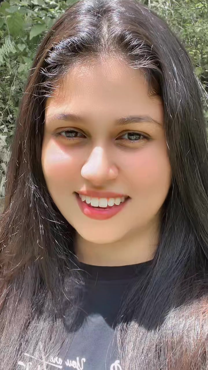 @Tharu__xshi ♥️💐