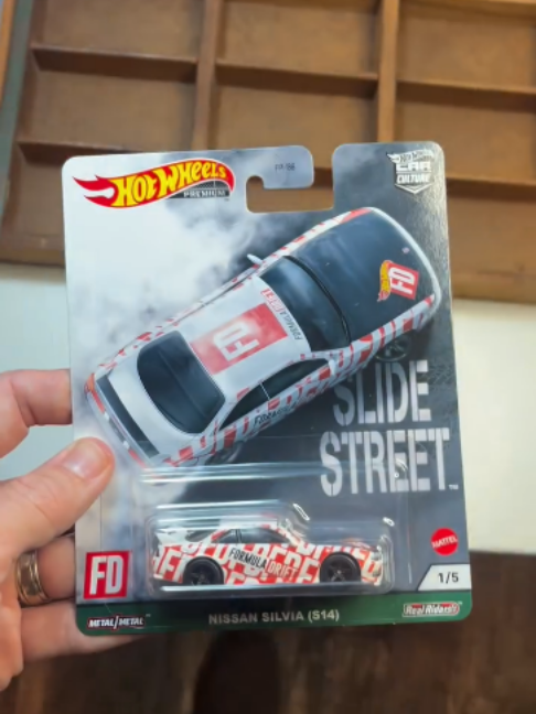 @Diecast S