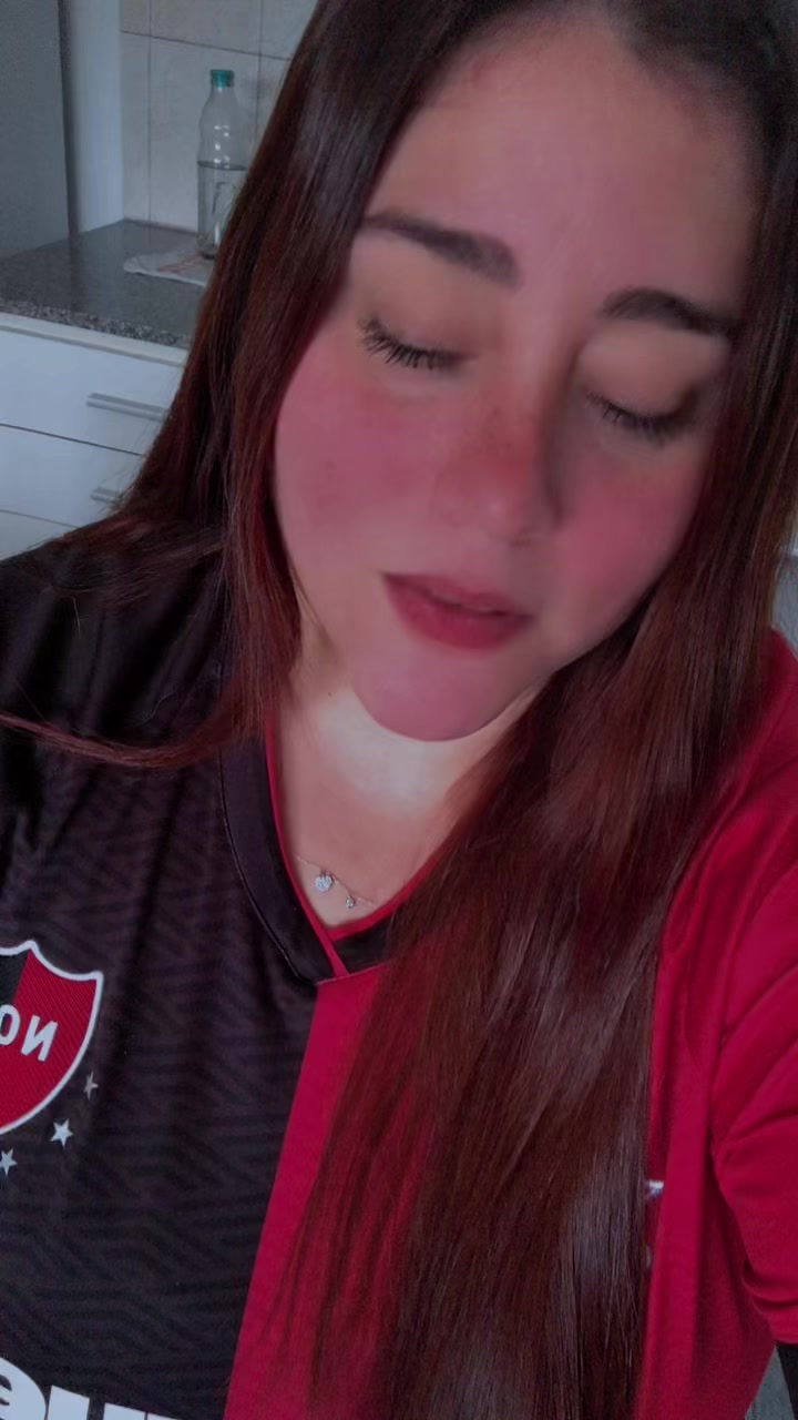 @jessnewells 