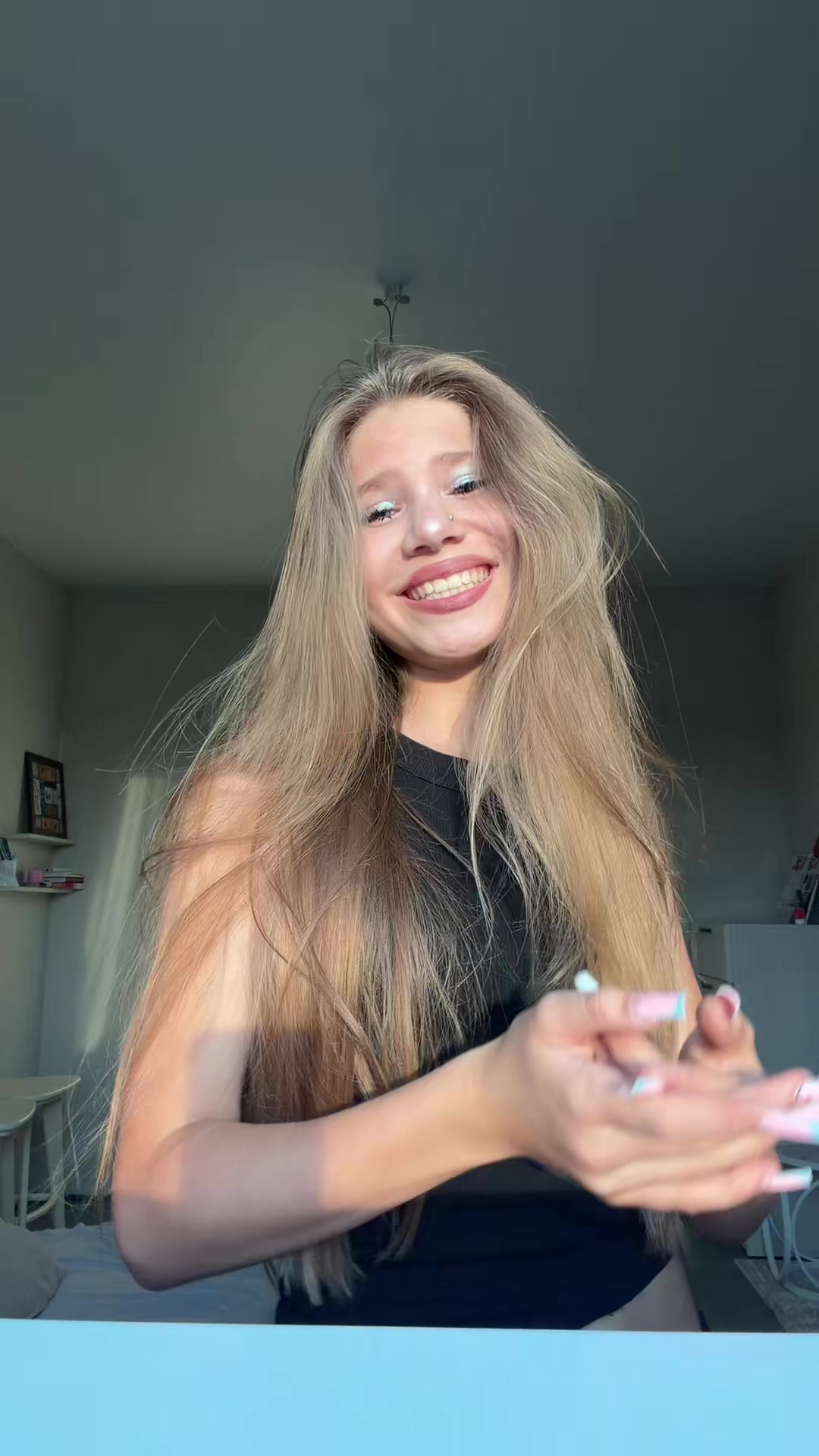 @Стелла