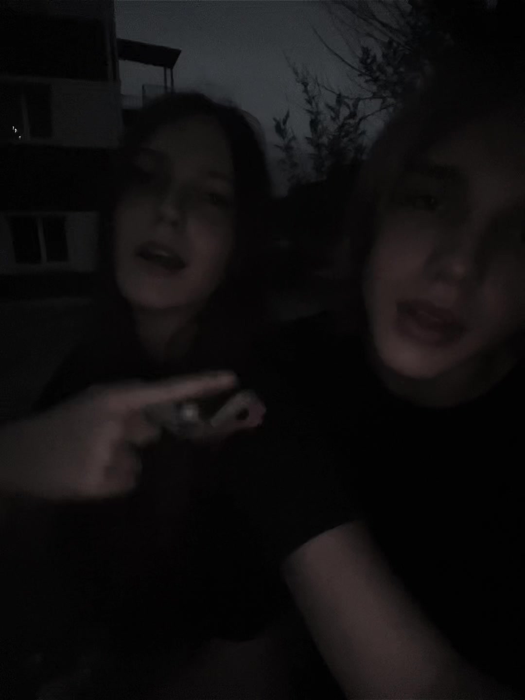 @Lil.zZz