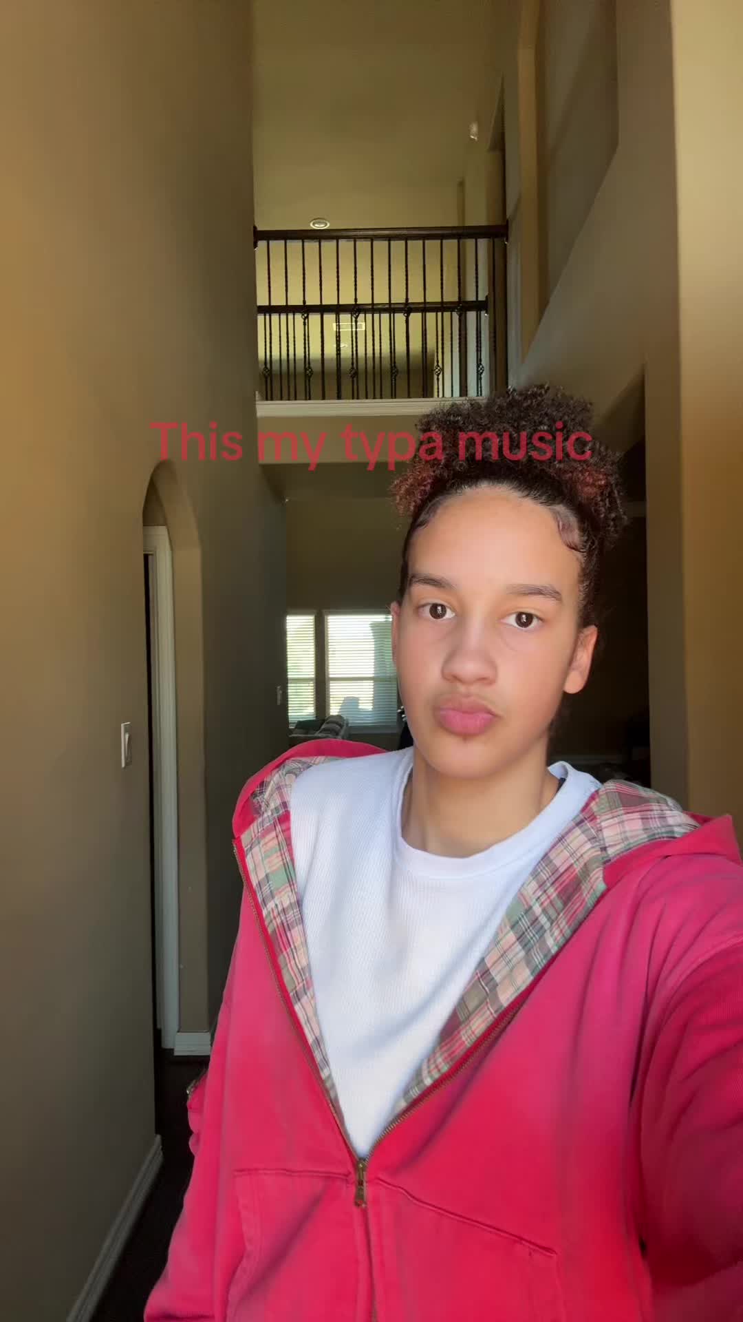 @🦄